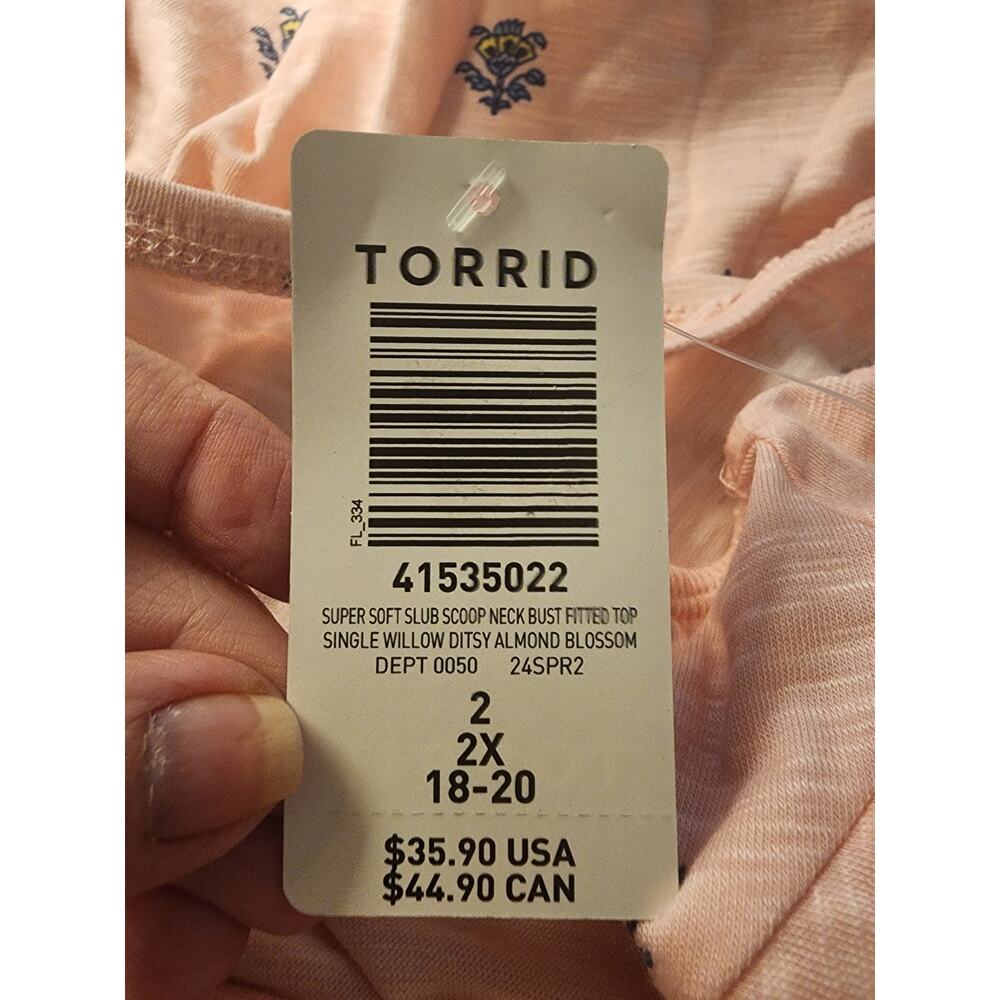 Torrid Super Soft Slub Scoop Neck Bust Fitted Top, Ditsy Almond, NWT, 2X - Picture 6 of 7